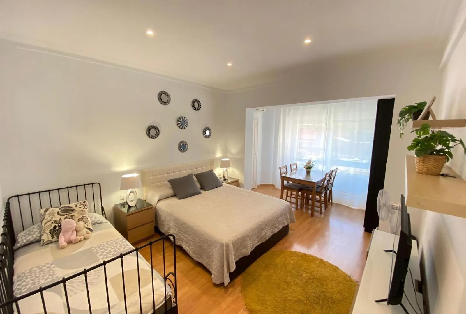 Alojamiento Mallorca Bed & Breakfast Barcelona 0*,  Spain